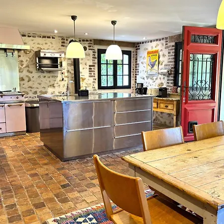 La Célestine Villa