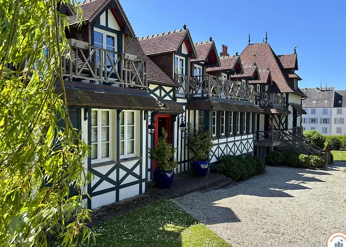 La Celestine Вилла Трувиль-сюр-Мер