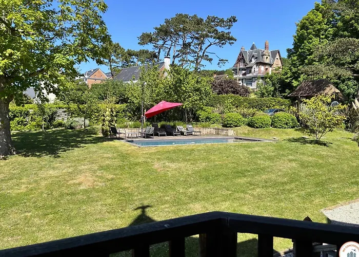 Вилла La Celestine *